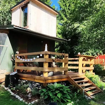 Duckvilla Handcrafted Tiny Home&sauna Glamping Siitama