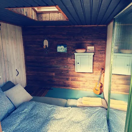 Duckvilla Handcrafted Tiny Home&sauna Glamping